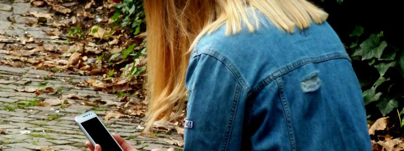 Víc si povídejte, méně pište esemesky, radí neurochirurg